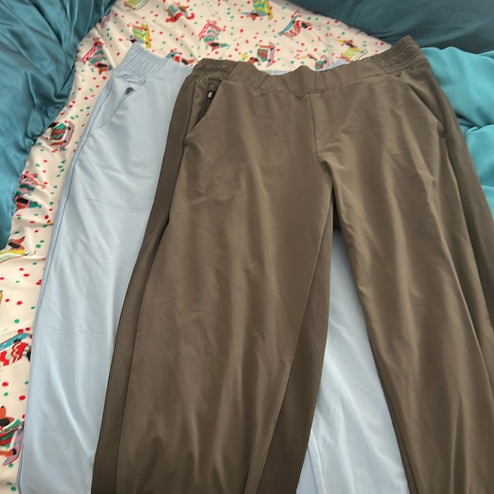 2 pairs Brooklyn joggers, athleta